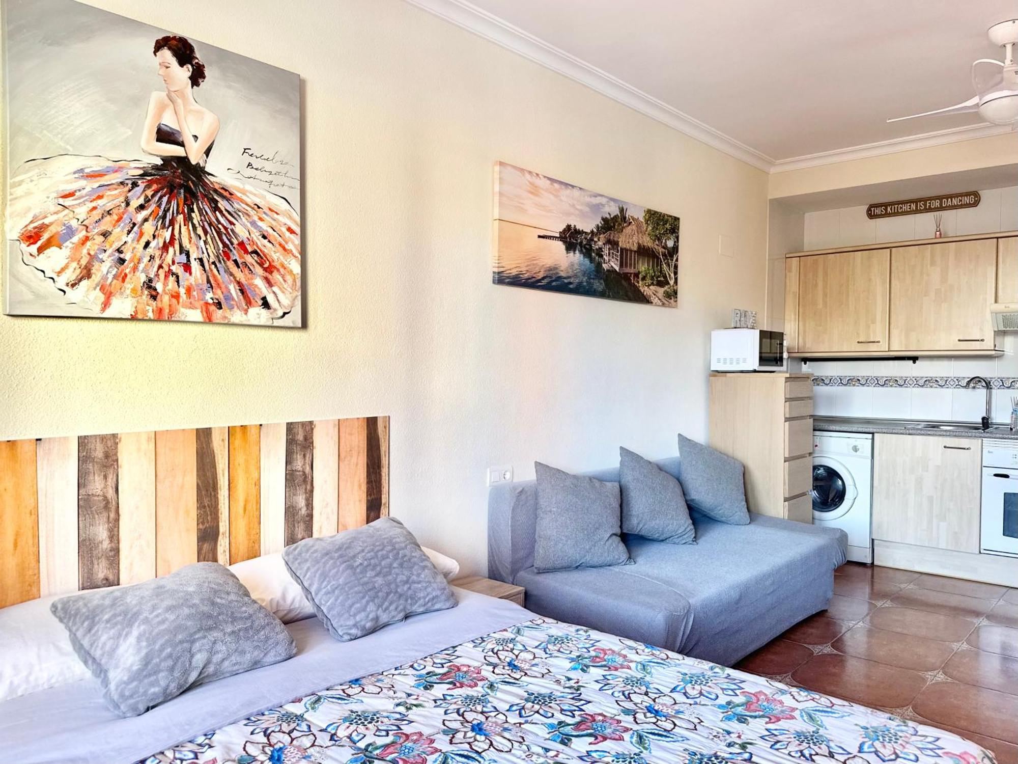 Costa Del Sol Seaside Studio - 5 Mins From Beach Fuengirola Exteriér fotografie
